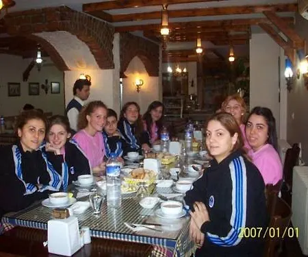 Saray -agora- ホテル イズミル