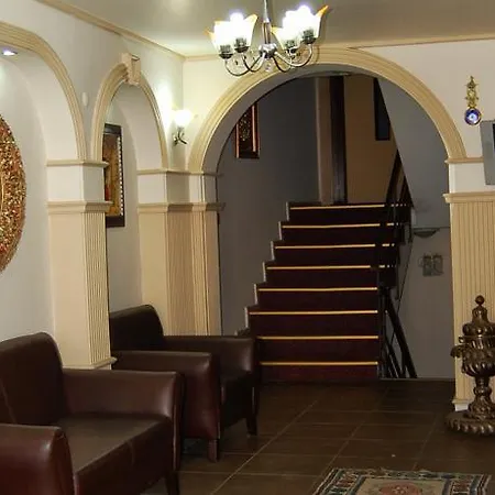 Hotel Saray -agora- 3*