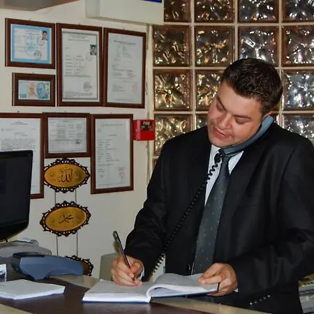 Hotel Saray -agora- İzmir